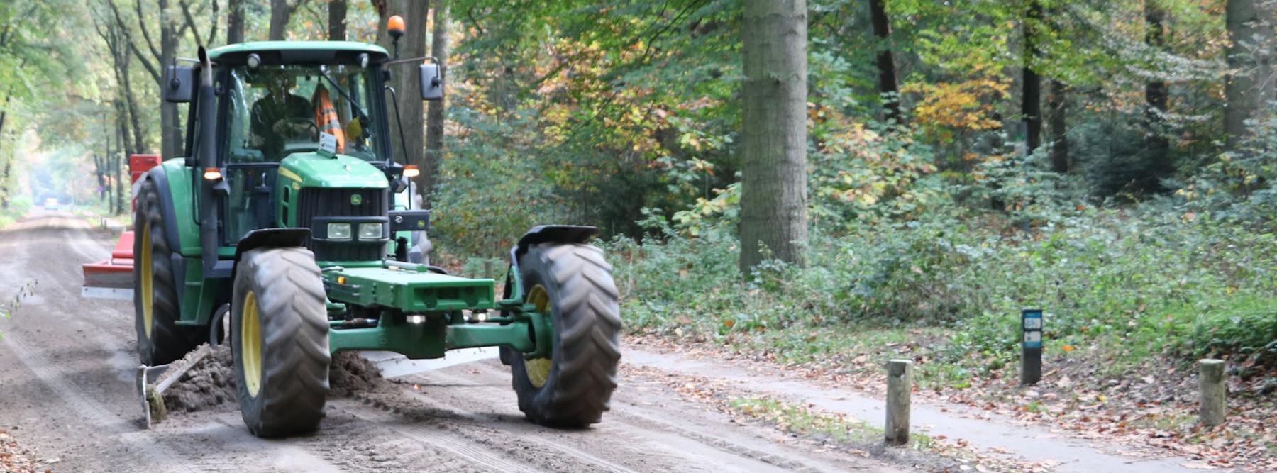 banner In uitvoering: Onderhoud zandwegen en bermen Gemeente Ede